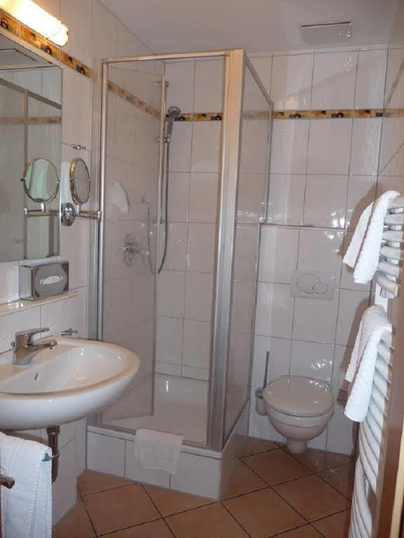 Zum Waldhorn Hotel Peterstal Kültér fotó